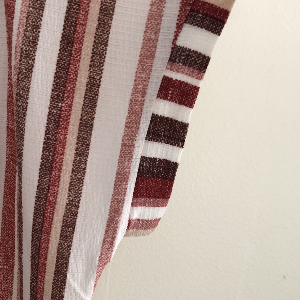 Striped Short-Sleeve V-Neck Blouse in Burgundy and White - Picture 4 of 11
